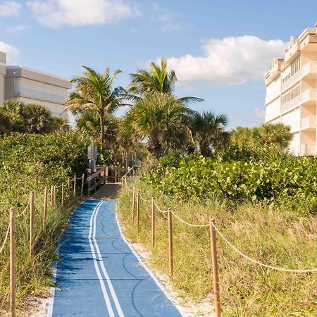 Private Tropical Beach Oasis - Coral Cape Canaveral Exterior photo